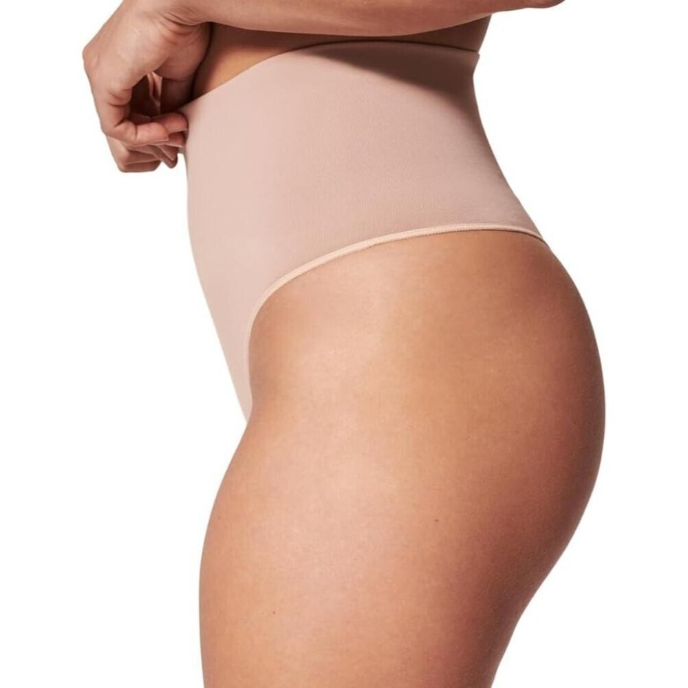 SPANX Womens Small Vintage Rose EcoCare Seamless Shaping Thong NEW - Picture 2 of 2